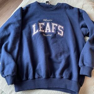 Vintage Waves Maple Leafs embroidered Sweater L